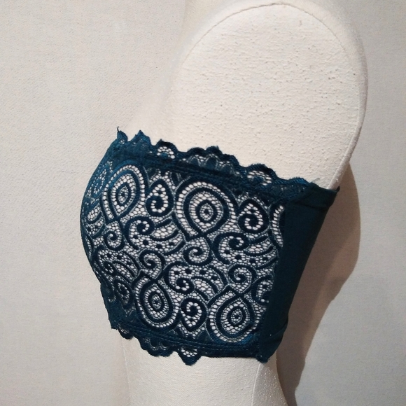 Free People Seamless & Lace Reversible Bandeau - Picture 3 of 11